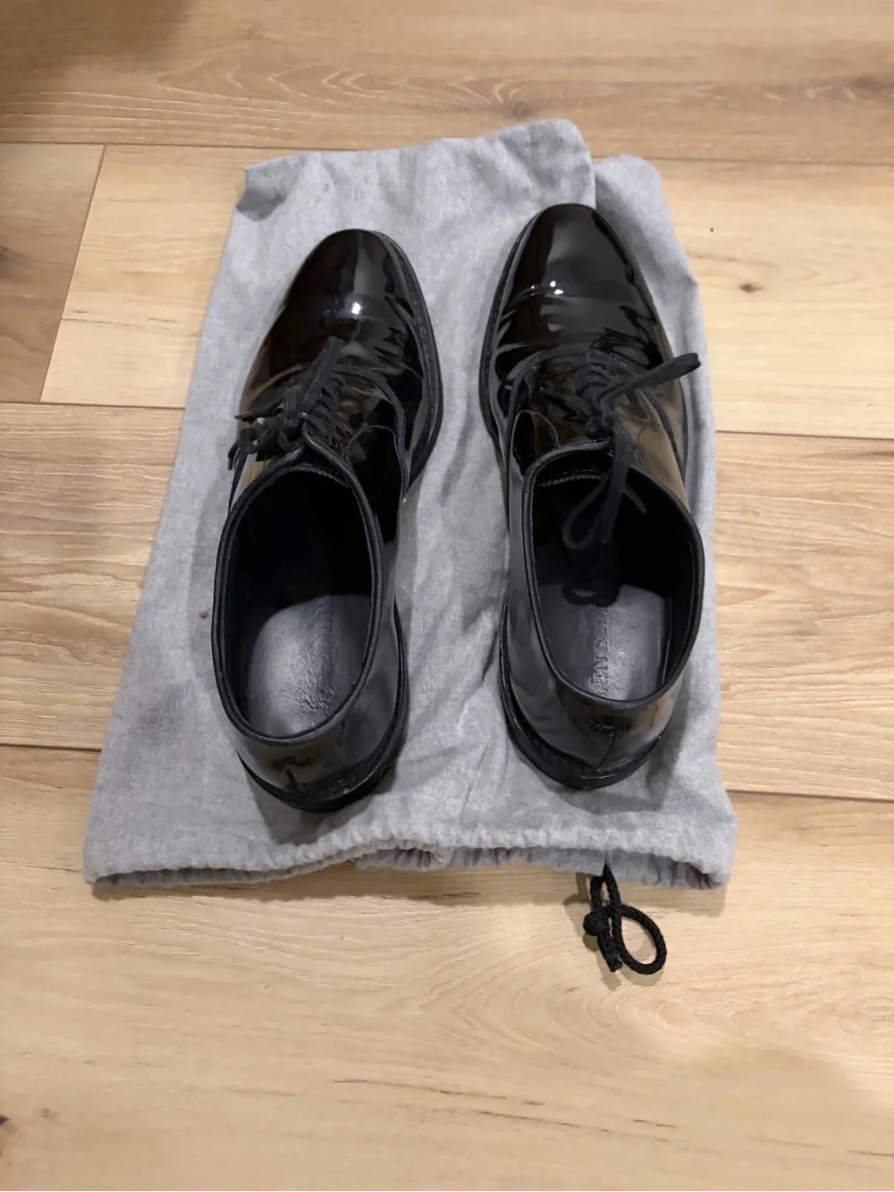 Allen Edmonds Carlyle Plain-toe Oxford Patent Leather